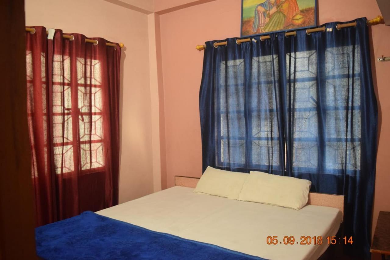 Family Guest House Benares Buitenkant foto